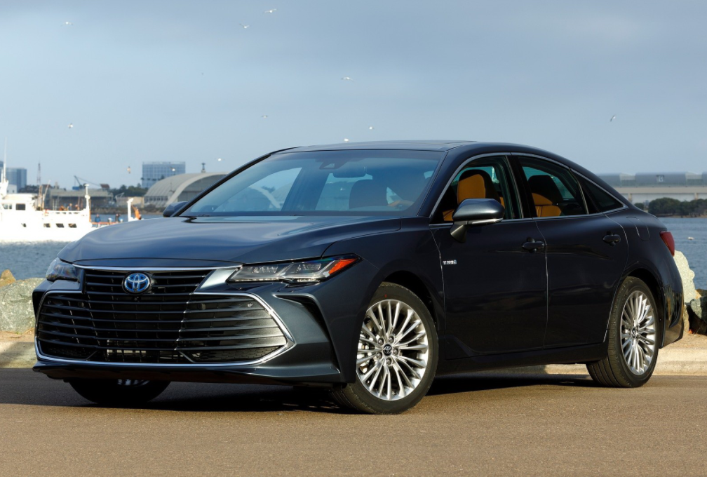 2024 Toyota Avalon Front View